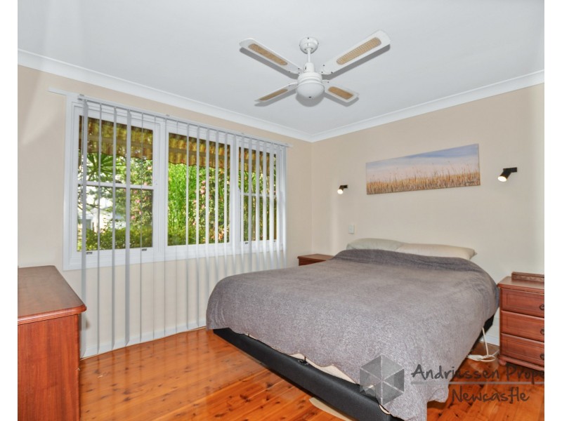 6 Rothbury Street, Maryland NSW 2287