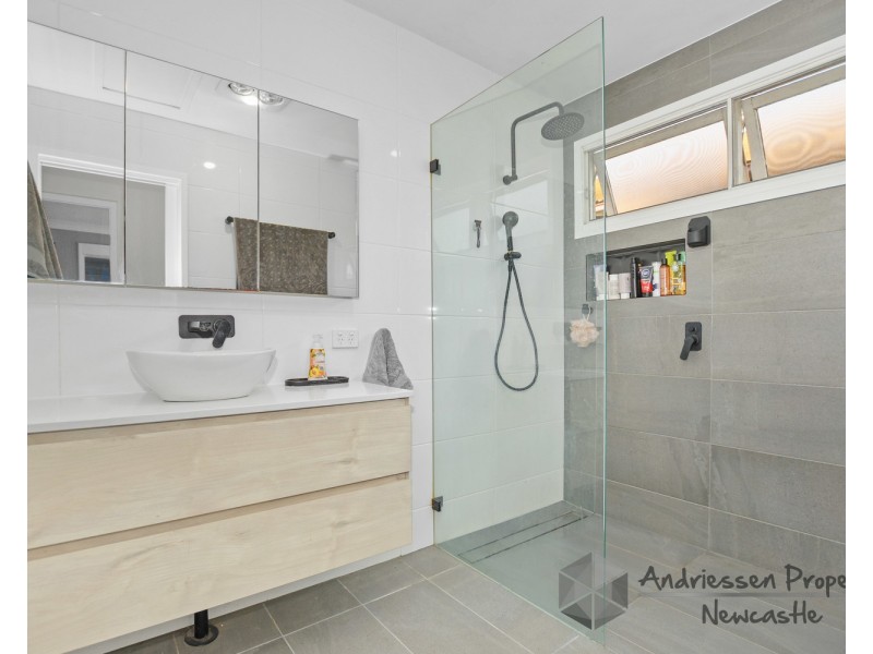 6 Rothbury Street, Maryland NSW 2287