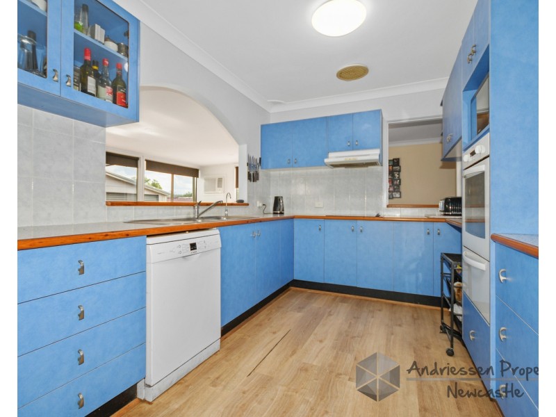 6 Rothbury Street, Maryland NSW 2287