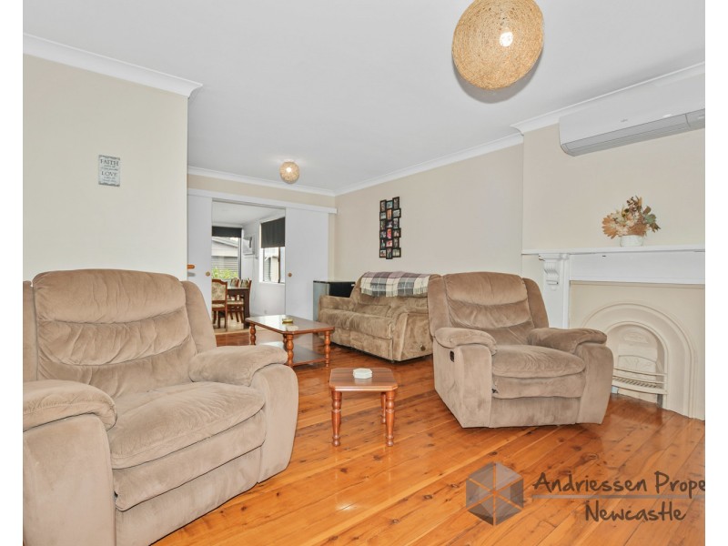 6 Rothbury Street, Maryland NSW 2287
