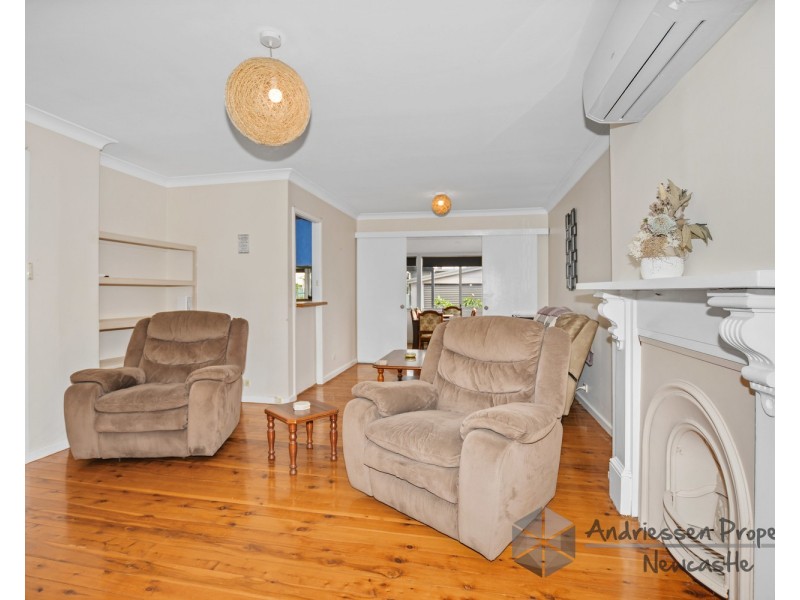 6 Rothbury Street, Maryland NSW 2287