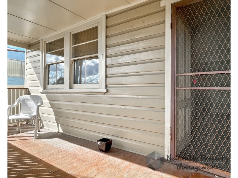 16 Kelton Street, Cardiff NSW 2285