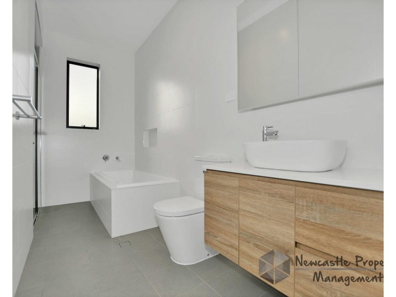 2/53 Leonora Parade, Waratah West NSW 2298