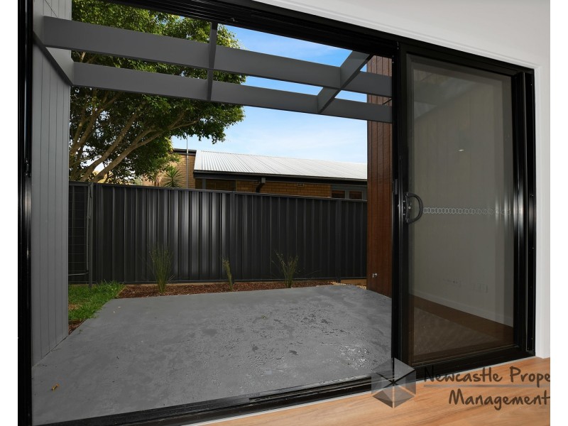 2/53 Leonora Parade, Waratah West NSW 2298