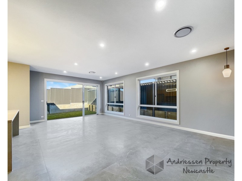 18 Crows Ash Avenue, Edgeworth NSW 2285