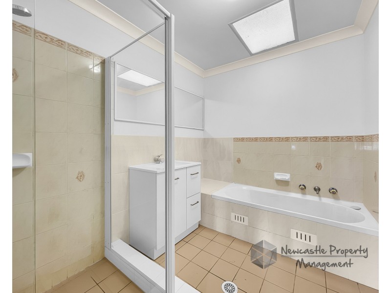 2/87 Brunker Road, Broadmeadow NSW 2292