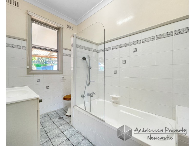 48 Clarence Street, Glendale NSW 2285