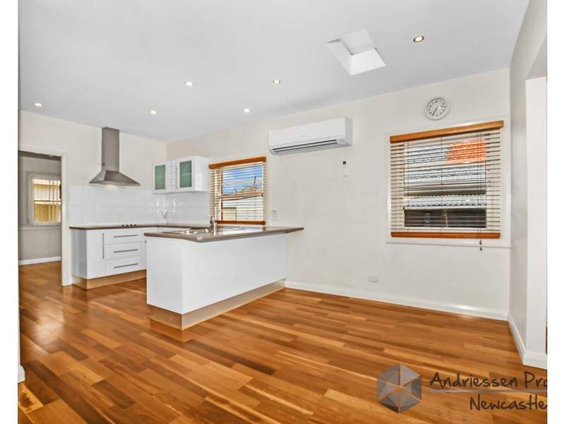 10 Poyner Avenue, Glendale NSW 2285