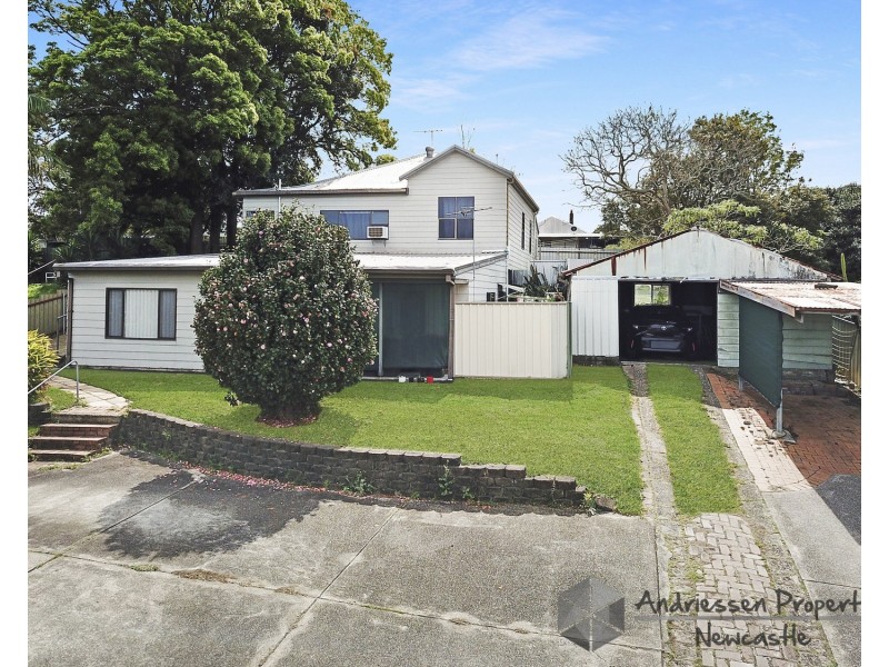 Flats 1-3/3B Peatties Road, Cardiff NSW 2285