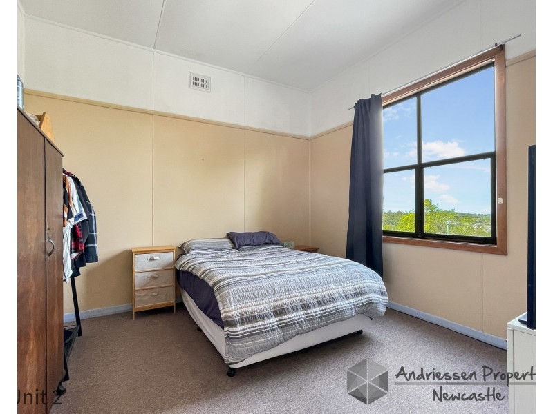 Flats 1-3/3B Peatties Road, Cardiff NSW 2285