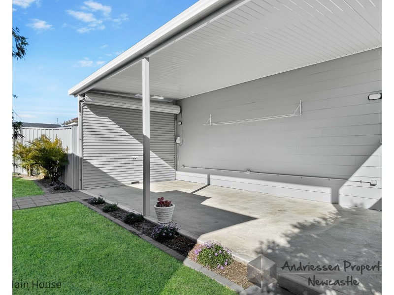 1 King Street, Stockton NSW 2295