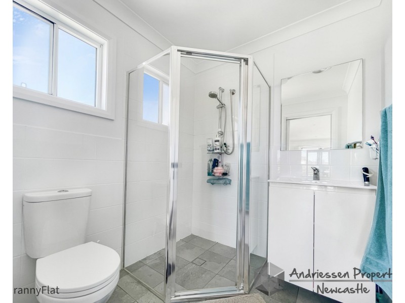 1 King Street, Stockton NSW 2295