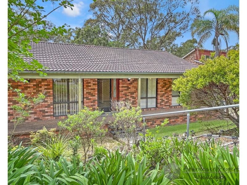 19 Dalwood Close, Eleebana NSW 2282