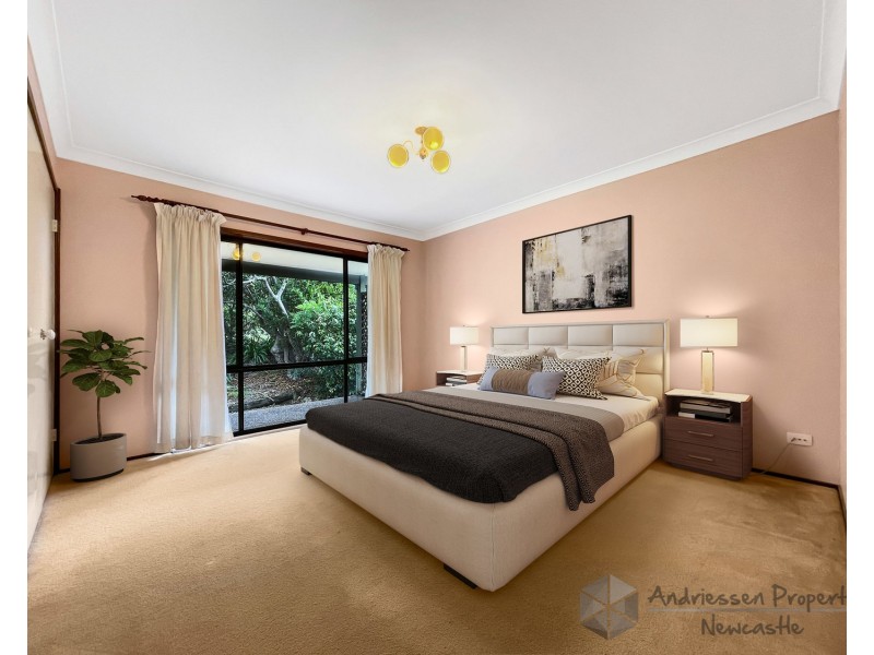 19 Dalwood Close, Eleebana NSW 2282