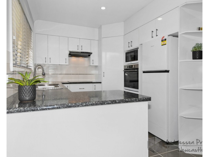 1/2a Frederick Street, Glendale NSW 2285