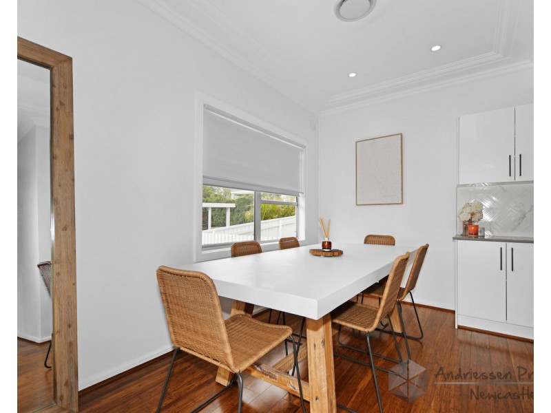 8 Michele Crescent, Glendale NSW 2285