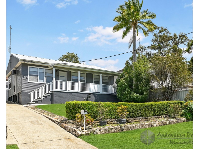 8 Michele Crescent, Glendale NSW 2285