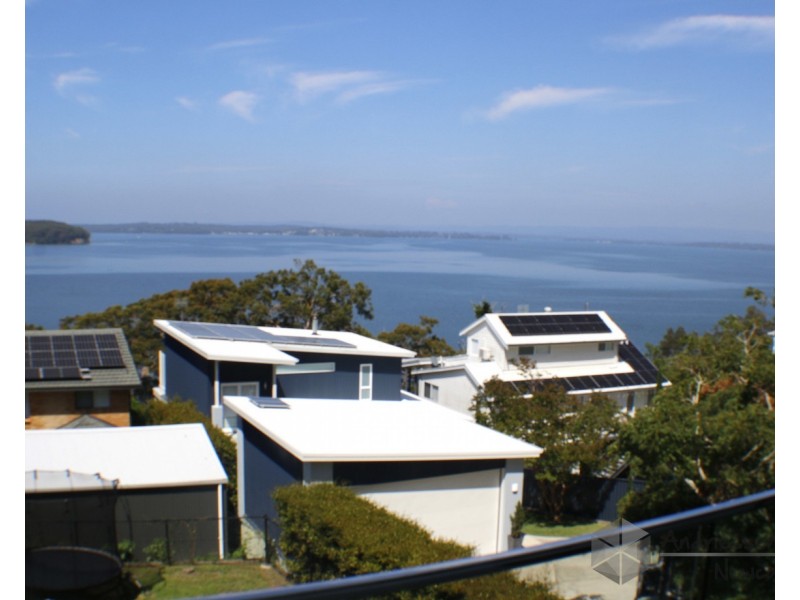 290 Dobell Drive, Wangi Wangi NSW 2267