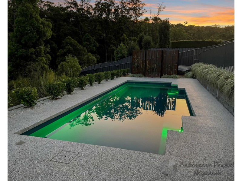 5 Falster Ridge, Cameron Park NSW 2285