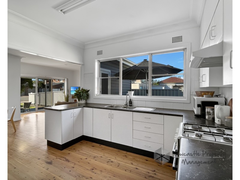 1 King St, Stockton NSW 2295