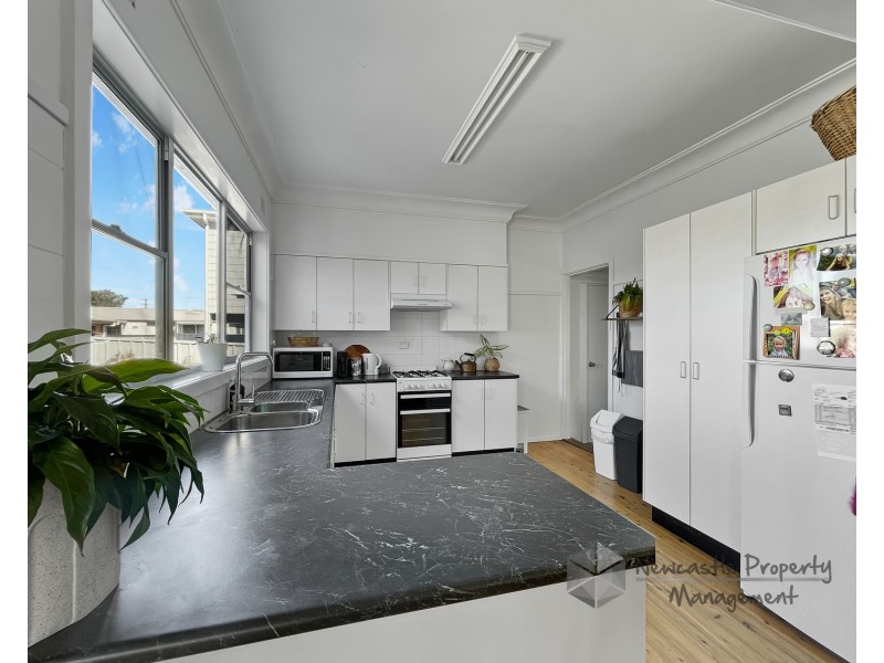 1 King St, Stockton NSW 2295