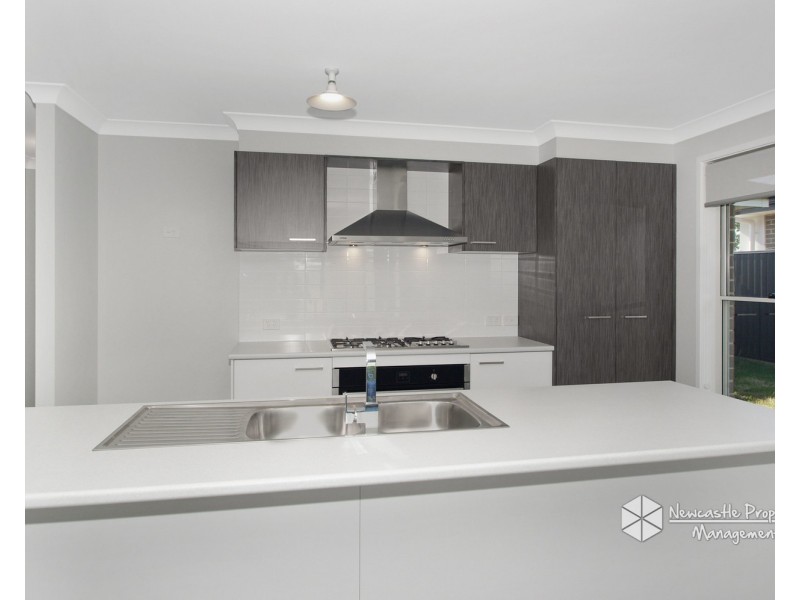 19 Lamb Street, Boolaroo NSW 2284