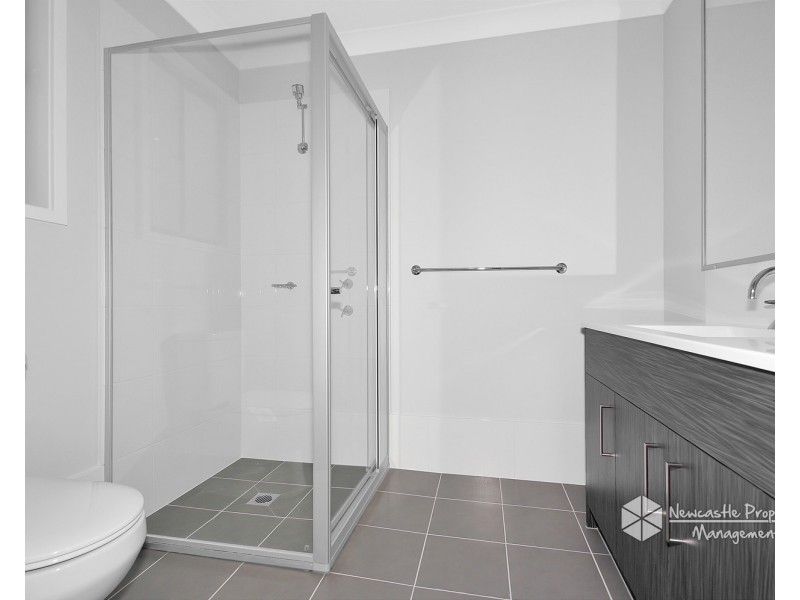 19 Lamb Street, Boolaroo NSW 2284