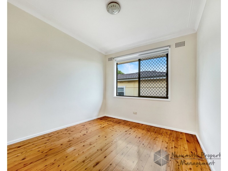 8 Rose Avenue, Glendale NSW 2285