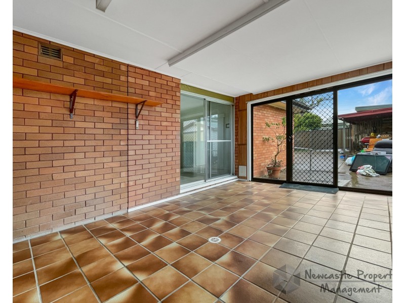 8 Rose Avenue, Glendale NSW 2285
