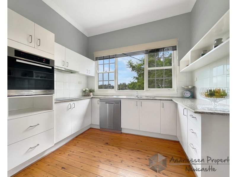 4 Carramar Place, Glendale NSW 2285