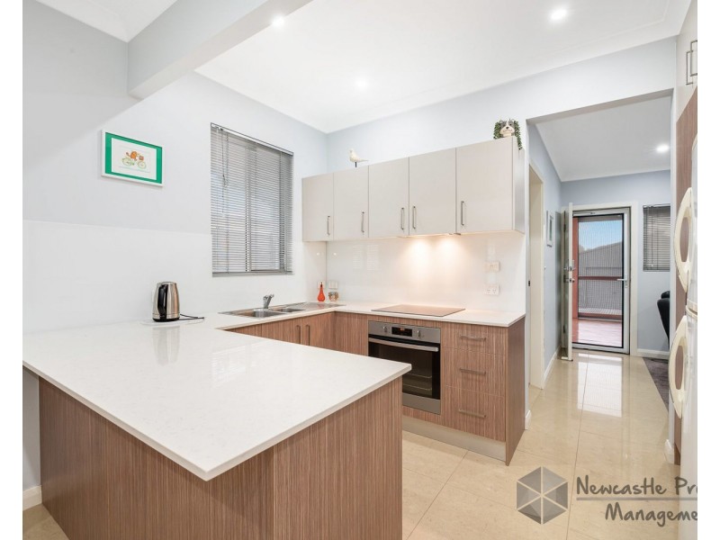 57 Floraville Road, Belmont North NSW 2280