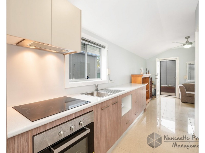 57A Floraville Road, Belmont North NSW 2280