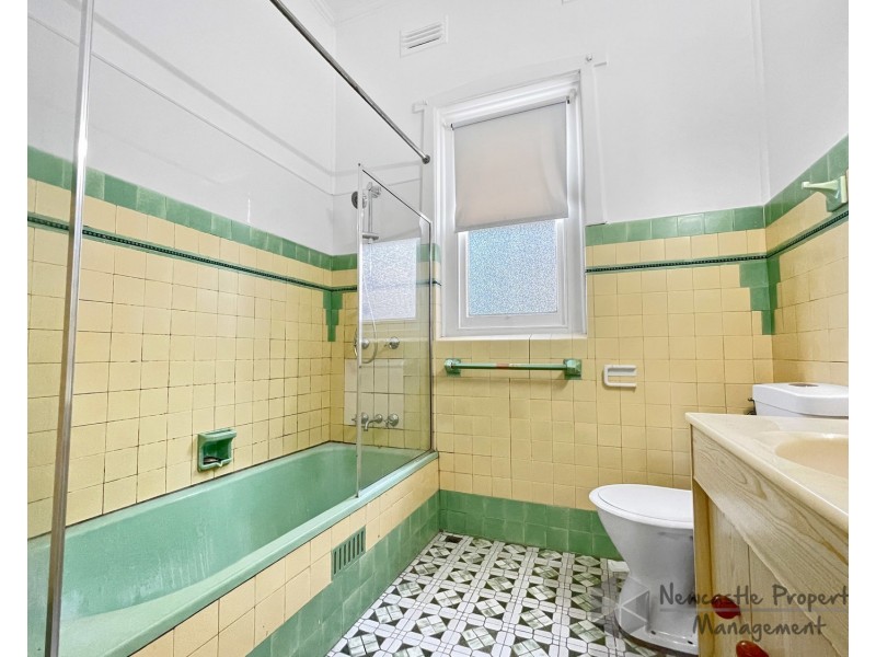 21 Lambton Road, Waratah NSW 2298