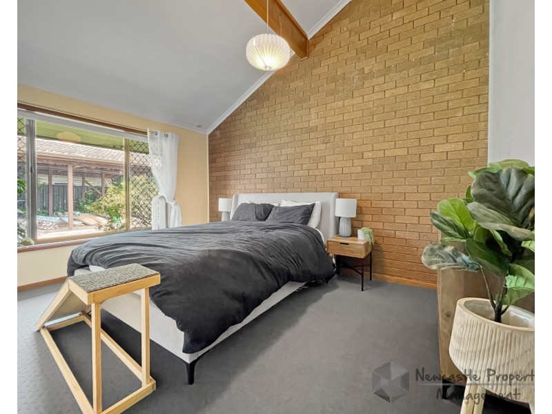 2/14 Railway Parade, Cardiff NSW 2285