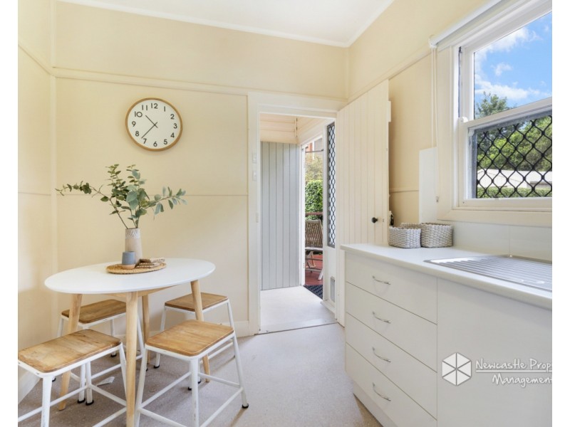 21 Warner Street, Warners Bay NSW 2282