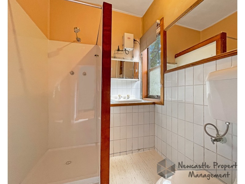 2/3B Peatties Road, Cardiff NSW 2285