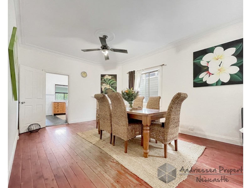 12 Queens Avenue, Cardiff NSW 2285