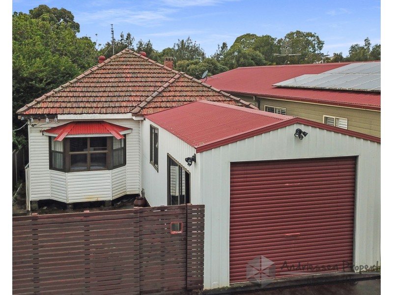 12 Queens Avenue, Cardiff NSW 2285