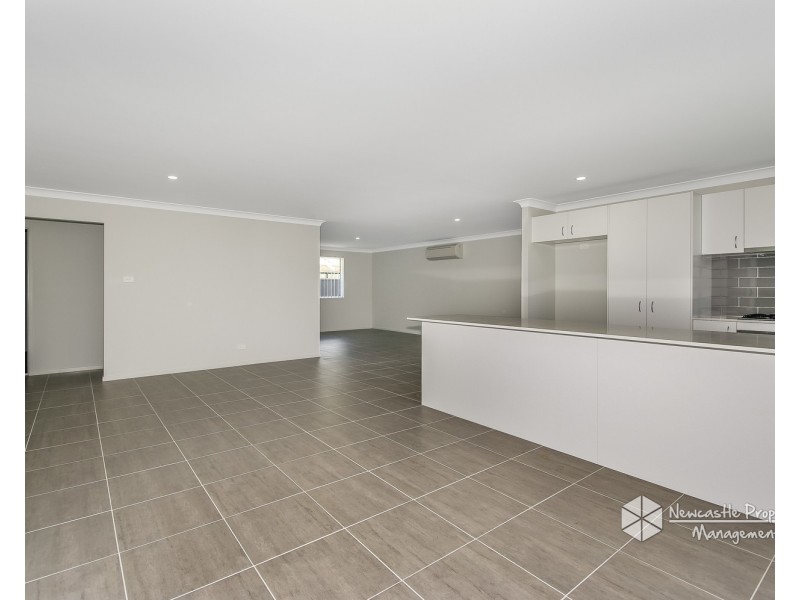 9 Burlington Close, Cameron Park NSW 2285