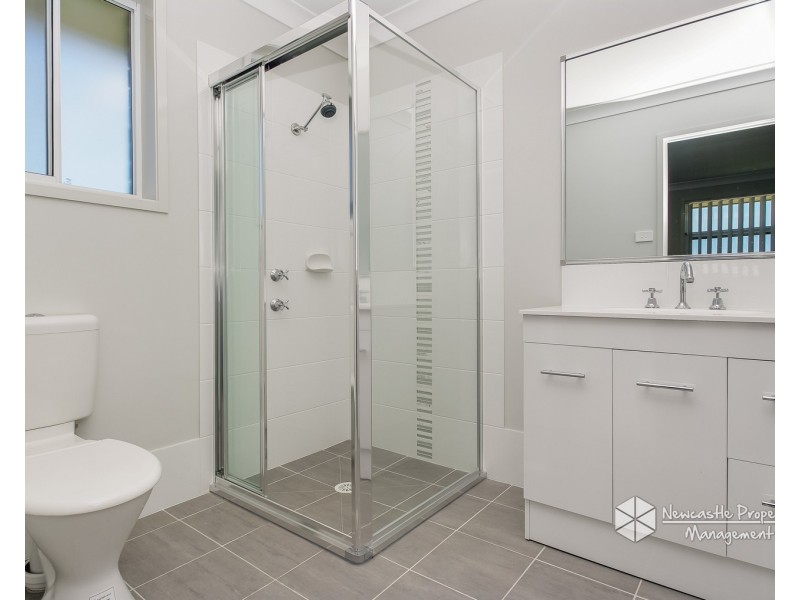 9 Burlington Close, Cameron Park NSW 2285