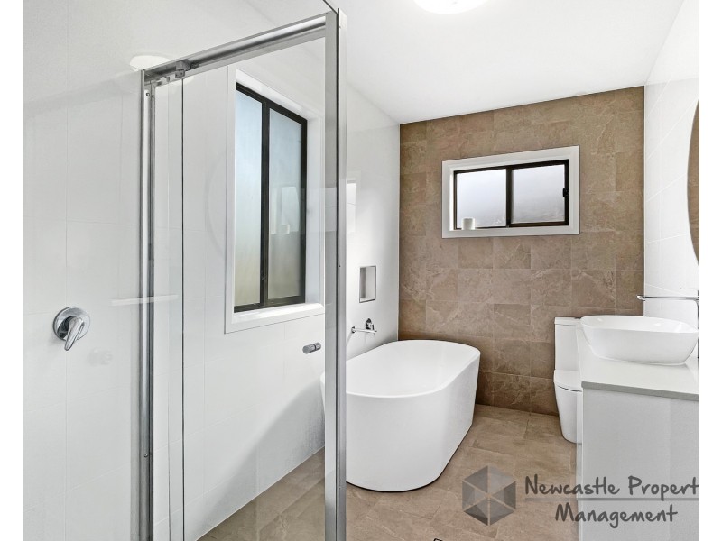 542 Main Road, Glendale NSW 2285