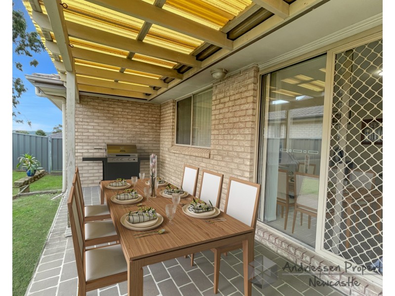 45 Dalmeny Drive, Macquarie Hills NSW 2285