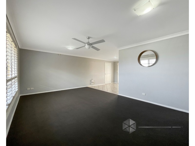 3/5 Loderi Place, Warabrook NSW 2304