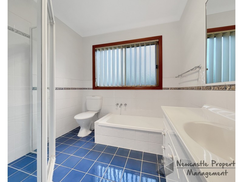 102 Myles Avenue, Warners Bay NSW 2282