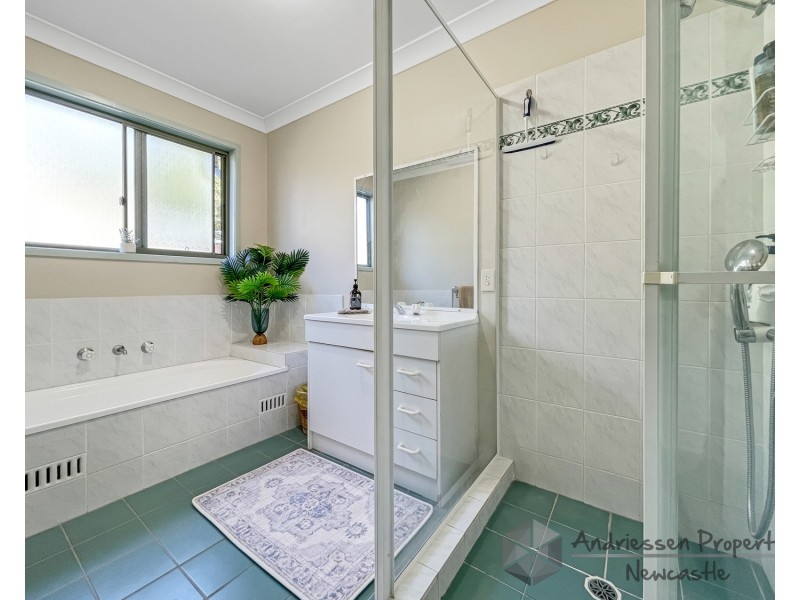 13 Lawson Road, Macquarie Hills NSW 2285