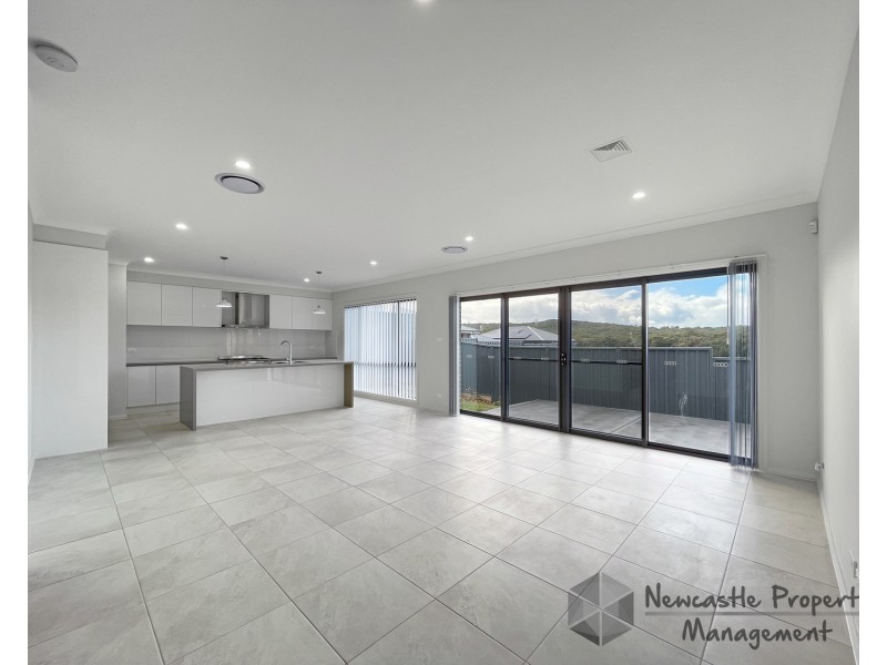 2 Heartwood Drive, Edgeworth NSW 2285