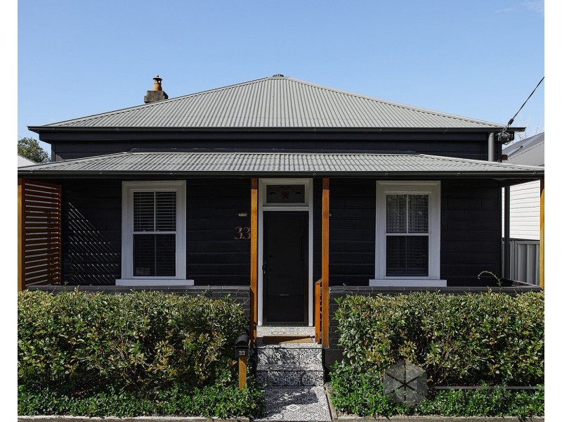 33 Lindsay Street, Hamilton NSW 2303