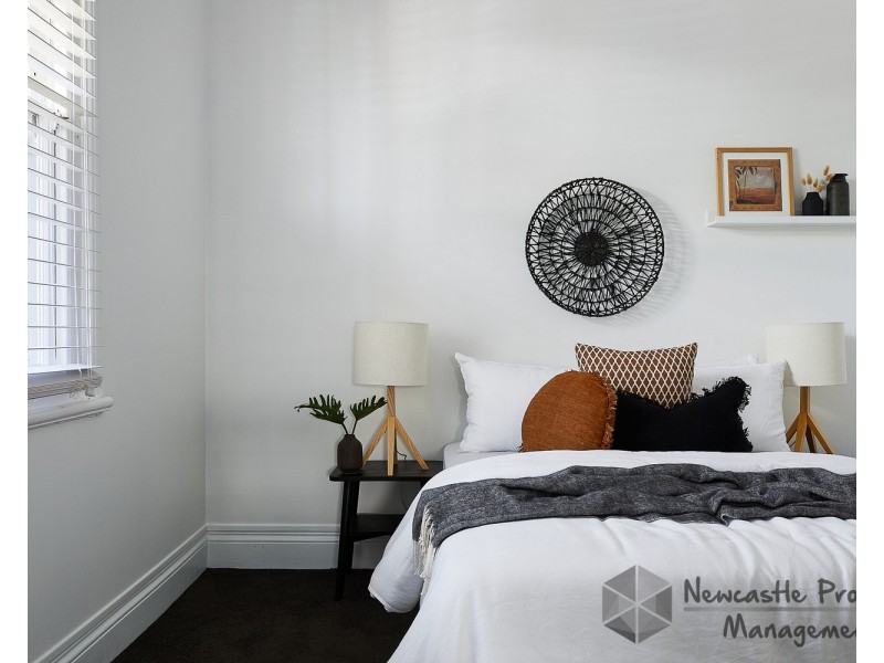 33 Lindsay Street, Hamilton NSW 2303