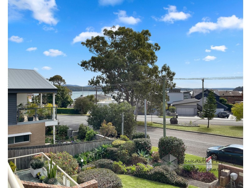 4/54 Allambee Place, Valentine NSW 2280
