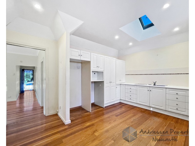 17 Boscawen Street, Wallsend NSW 2287